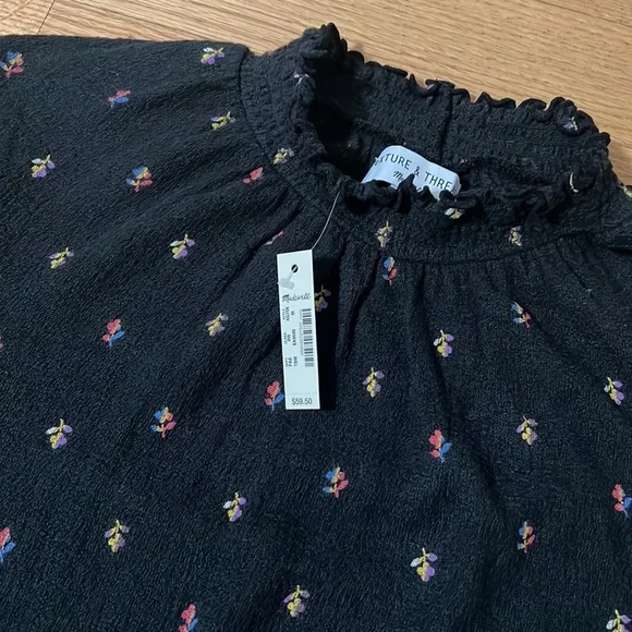 Madewell Texture & Thread Ruffled Mockneck Top in Rainbow Buds /Black Medium NWT - Picture 3 of 5